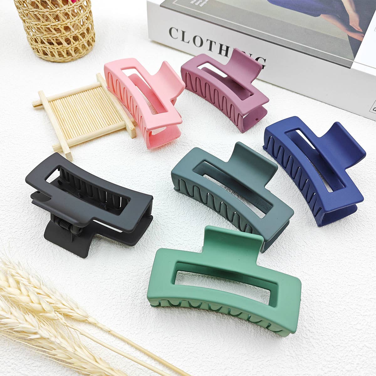 3.35" Minimalist Rectangle Hair Claw Clip